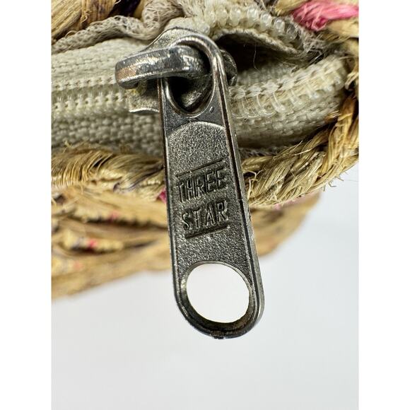 Vintage Woven Straw Raffia Handbag Wooden Handles Boho Tote Purse 70s 80s - Picture 6 of 11